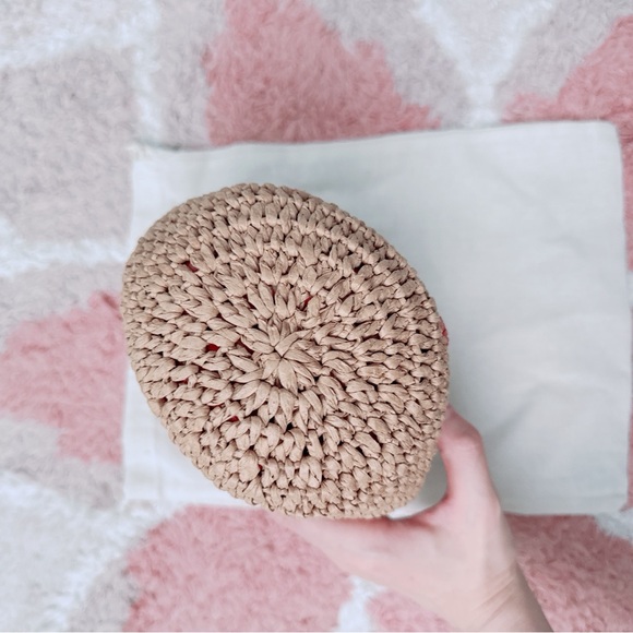 NWT Zara Strawberry Embroidered Straw Effect Bucket Bag - Picture 9 of 12